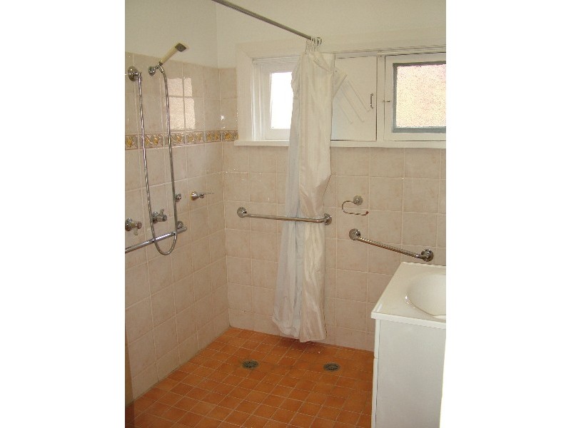 15 Rosemeath Avenue, Kingsgrove NSW 2208