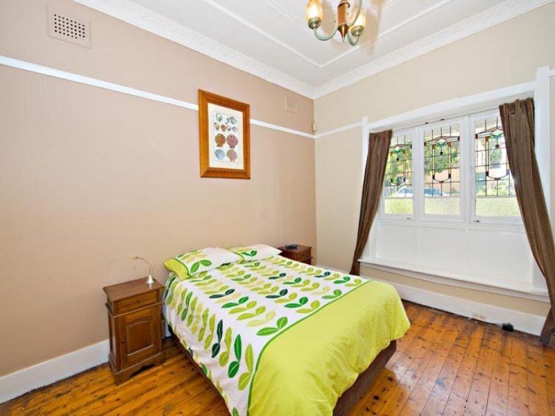 112 Warren Road, Marrickville NSW 2204