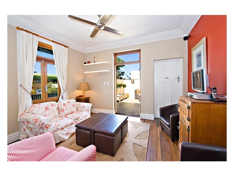 14 Henderson Road, Alexandria NSW 2015