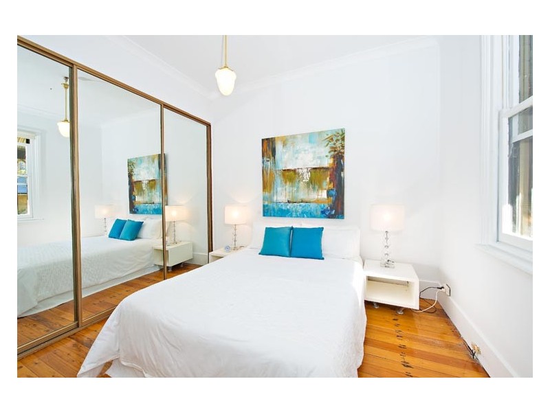 2A Commodore Street, Newtown NSW 2042