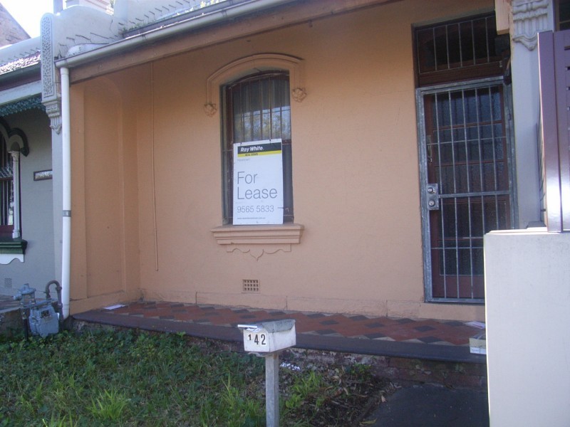 142 Salisbury Road, Newtown NSW 2042