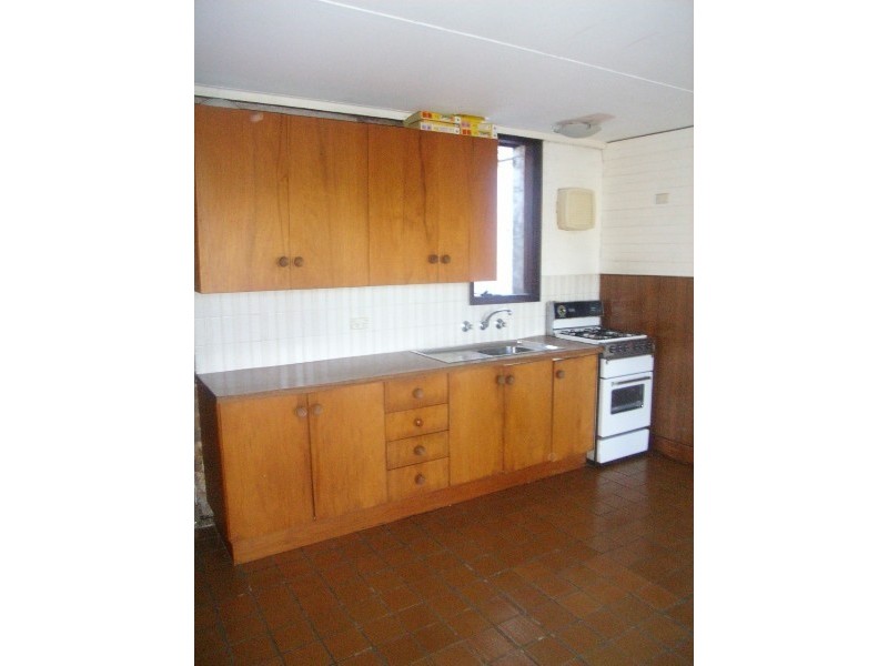 142 Salisbury Road, Newtown NSW 2042