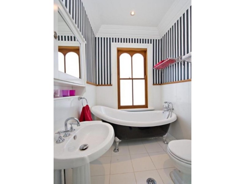 14 Henderson Road, Alexandria NSW 2015