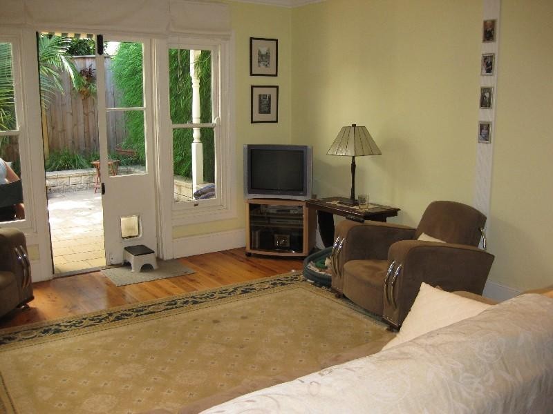 61 Simmons Street, Enmore NSW 2042