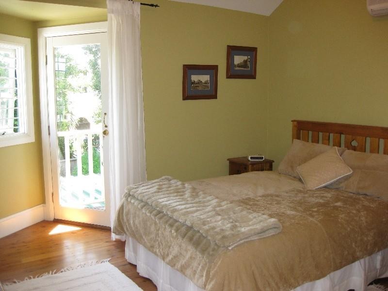 61 Simmons Street, Enmore NSW 2042