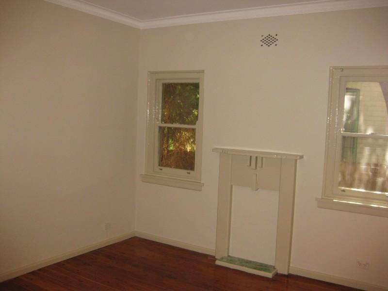 1/209 New Canterbury Road, Petersham NSW 2049
