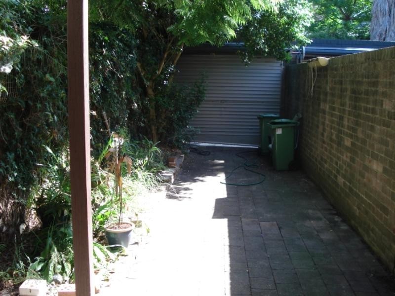 16 Colbourne Avenue, Glebe NSW 2037