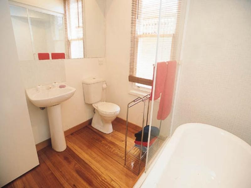 44 O’Connell Street, Newtown NSW 2042