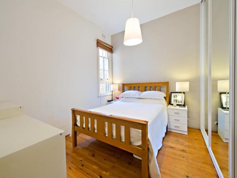 61 Goodsell Street, St Peters NSW 2044