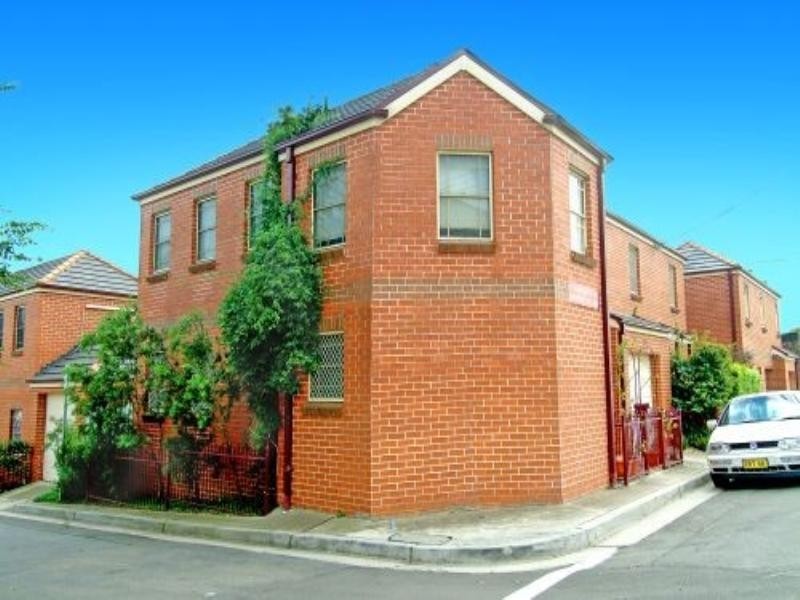 3/1 Cardigan Lane, Camperdown NSW 2050