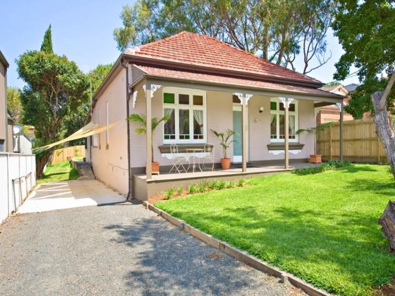6 Bass Road, Earlwood NSW 2206