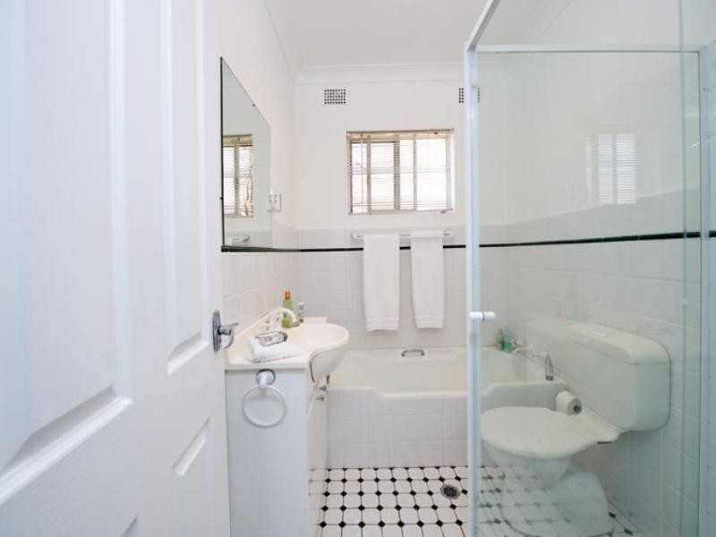 4/29 Riverside Crescent, Marrickville NSW 2204