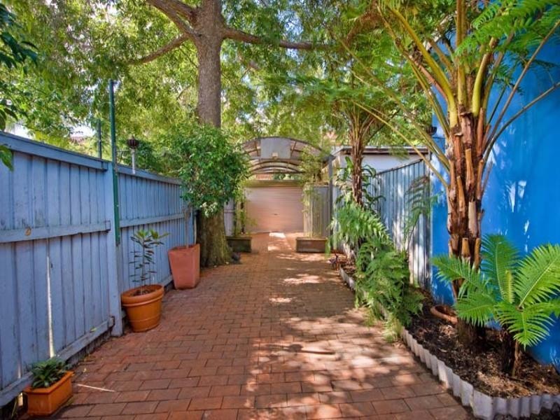 230 Edgeware Road, Newtown NSW 2042