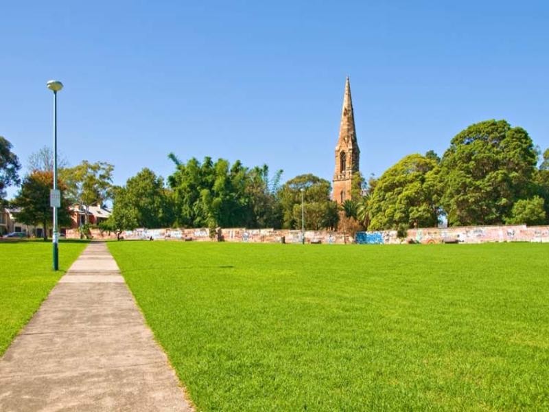 77 Roberts Street, Camperdown NSW 2050