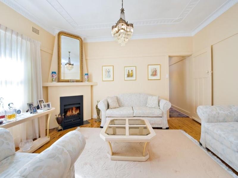 34 Hollands Avenue, Marrickville NSW 2204