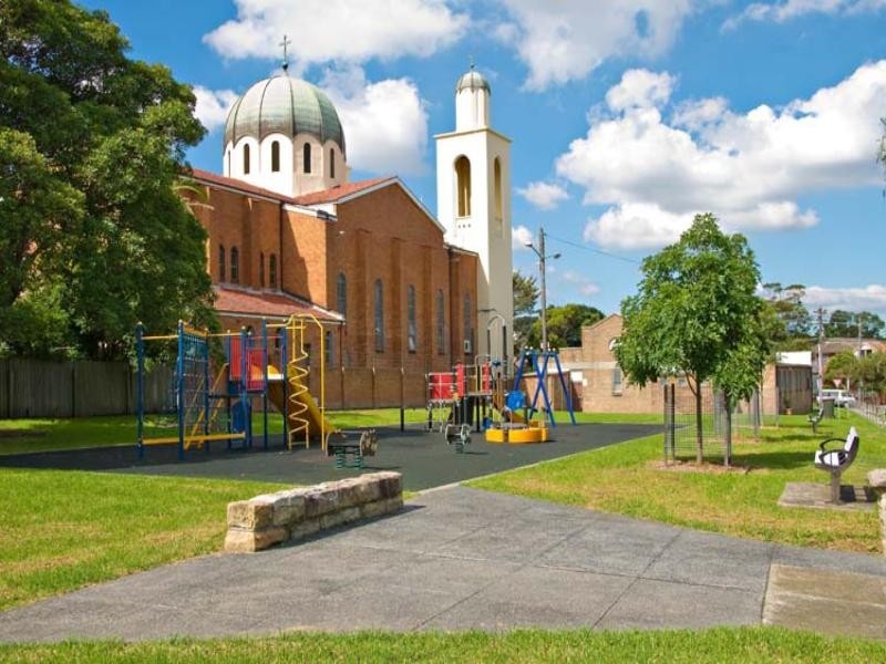 34 Hollands Avenue, Marrickville NSW 2204