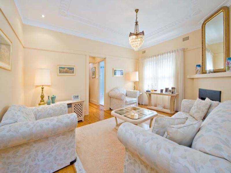 34 Hollands Avenue, Marrickville NSW 2204