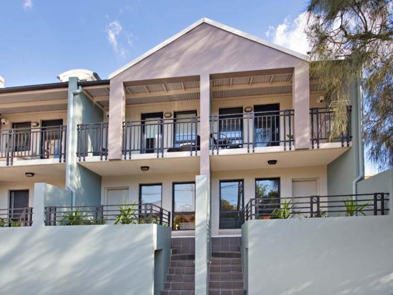 2/2B Gladstone Street, Newtown NSW 2042