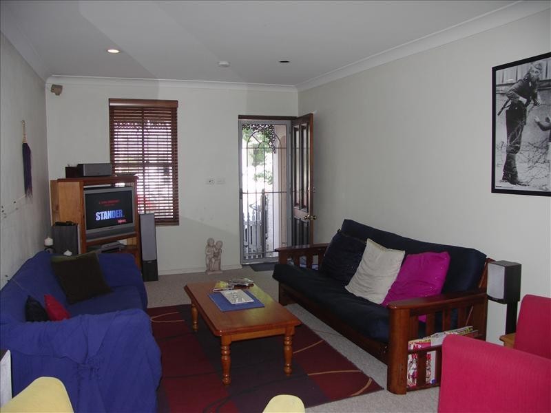 16 Colbourne Avenue, Glebe NSW 2037