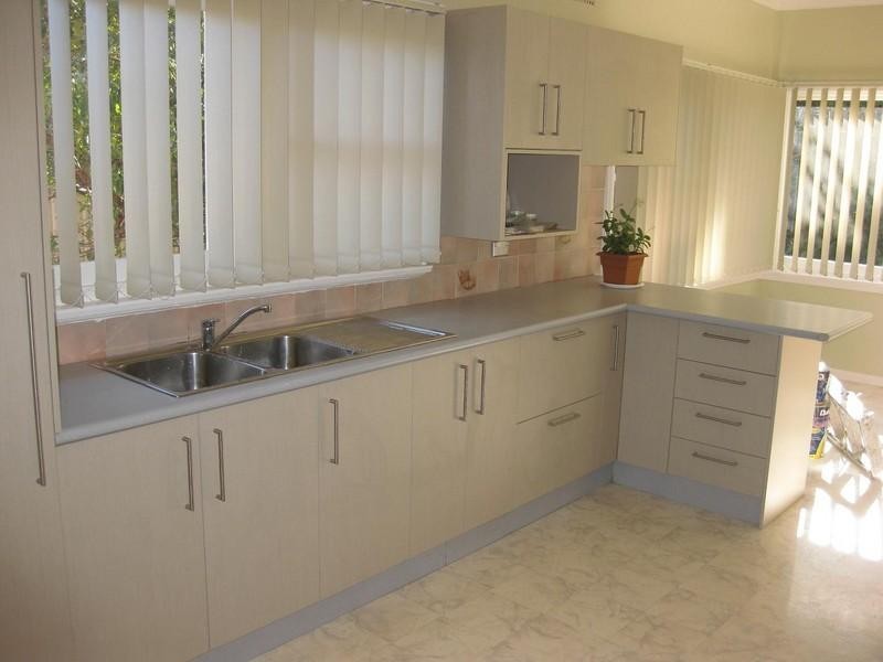 5 Pembrew Crescent, Earlwood NSW 2206