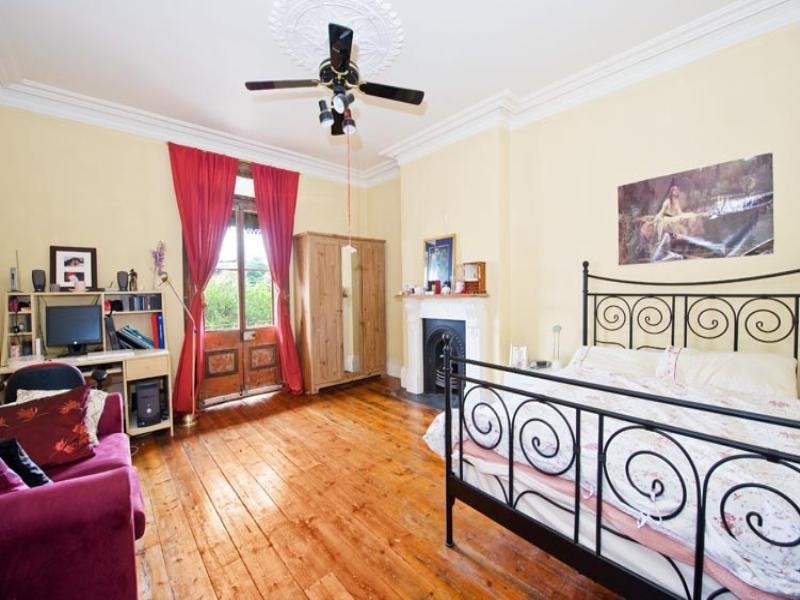 24 Phillip Street, Newtown NSW 2042