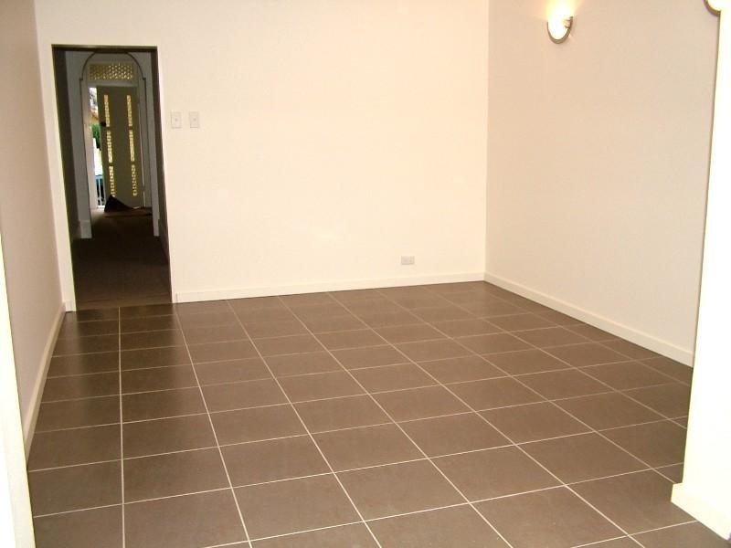 42 Kingsclear Road, Alexandria NSW 2015