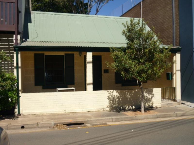 13 Briggs Street, Camperdown NSW 2050