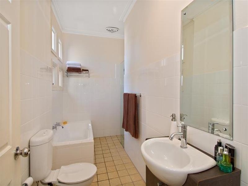 22a Morrissey Road, Erskineville NSW 2043