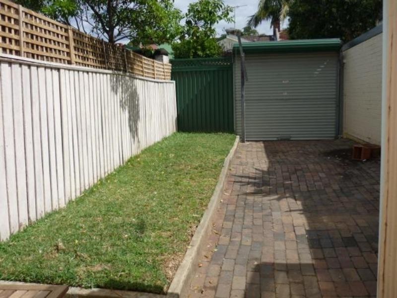 137 Edgeware Road, Newtown NSW 2042