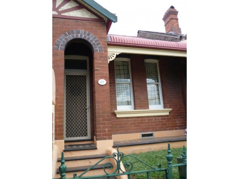 137 Edgeware Road, Newtown NSW 2042