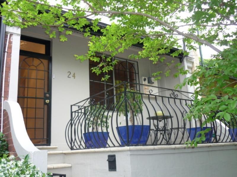 24 Macquarie Street, Leichhardt NSW 2040