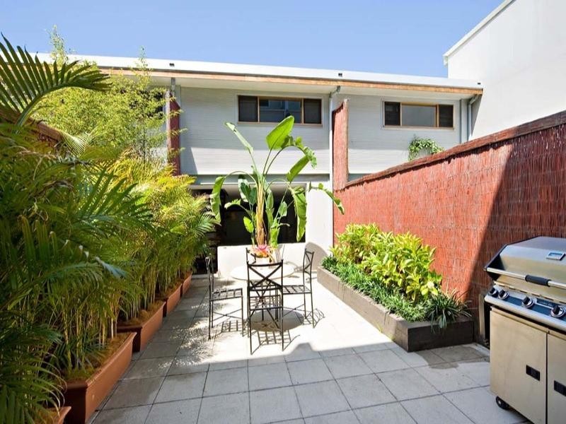 140a Lawrence Street, Alexandria NSW 2015