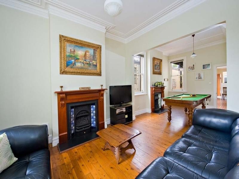 44 Kingston Road, Camperdown NSW 2050
