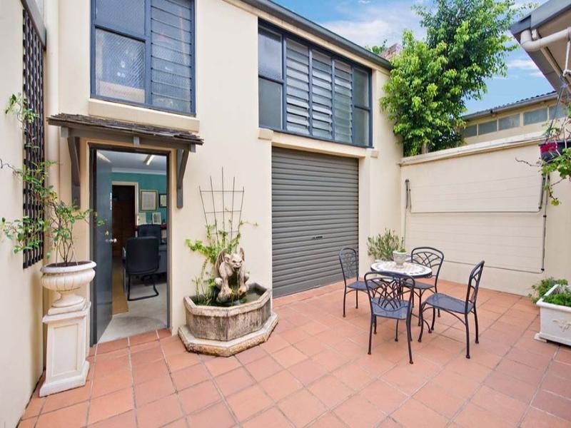 44 Kingston Road, Camperdown NSW 2050