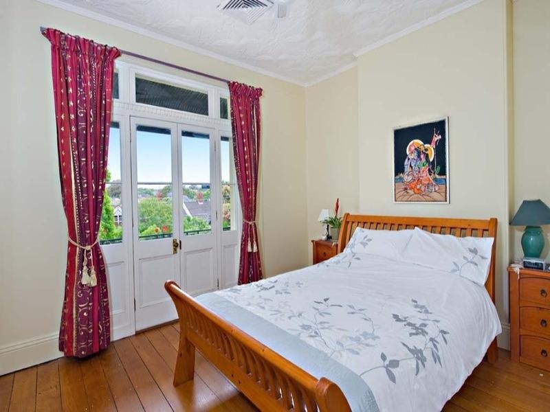 44 Kingston Road, Camperdown NSW 2050