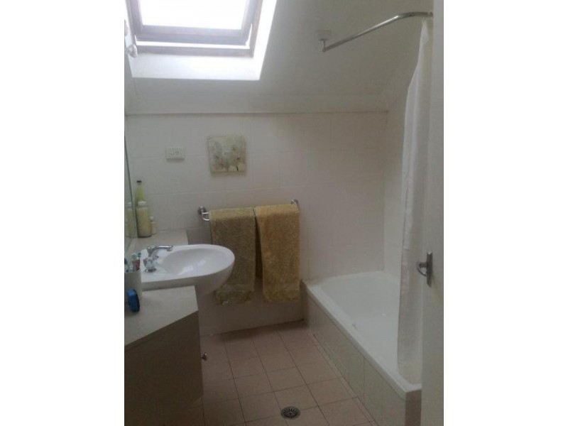 2/84A Piper Street, Lilyfield NSW 2040