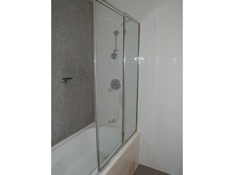 2/301 Stanmore Road, Stanmore NSW 2048