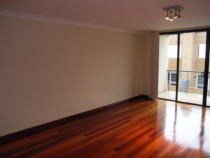 4/2-6 Dunblane Street, Camperdown NSW 2050