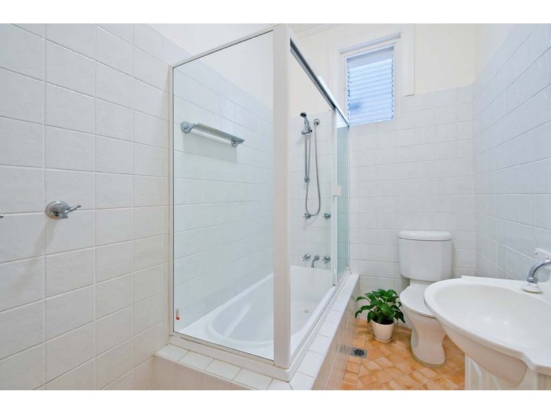 2/26 Chester Street, Petersham NSW 2049