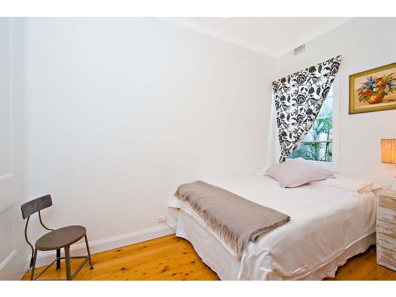 94 Simmons Street, Enmore NSW 2042