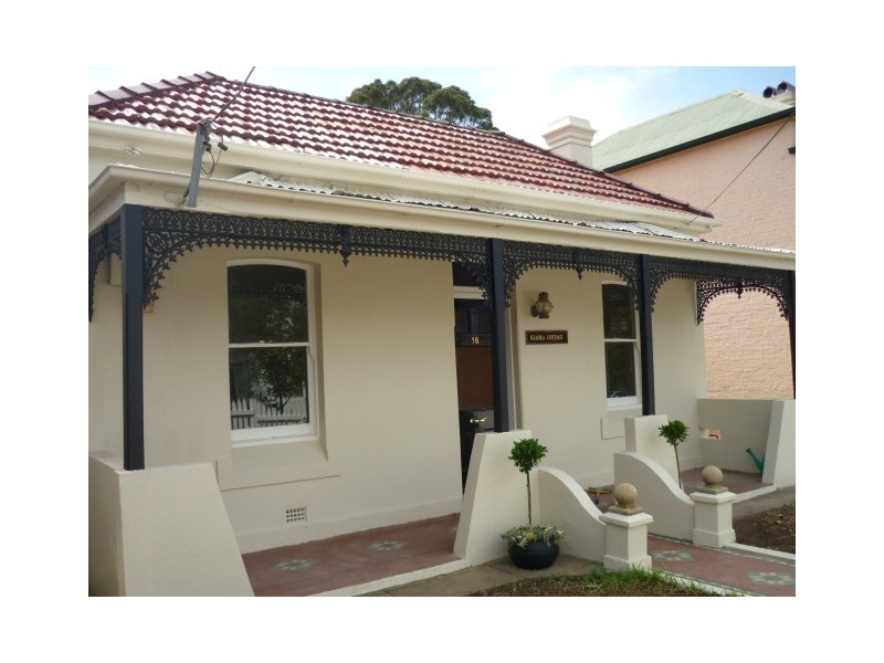 16 Barnsbury Grove, Marrickville NSW 2204