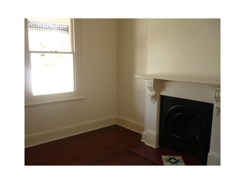 16 Barnsbury Grove, Marrickville NSW 2204