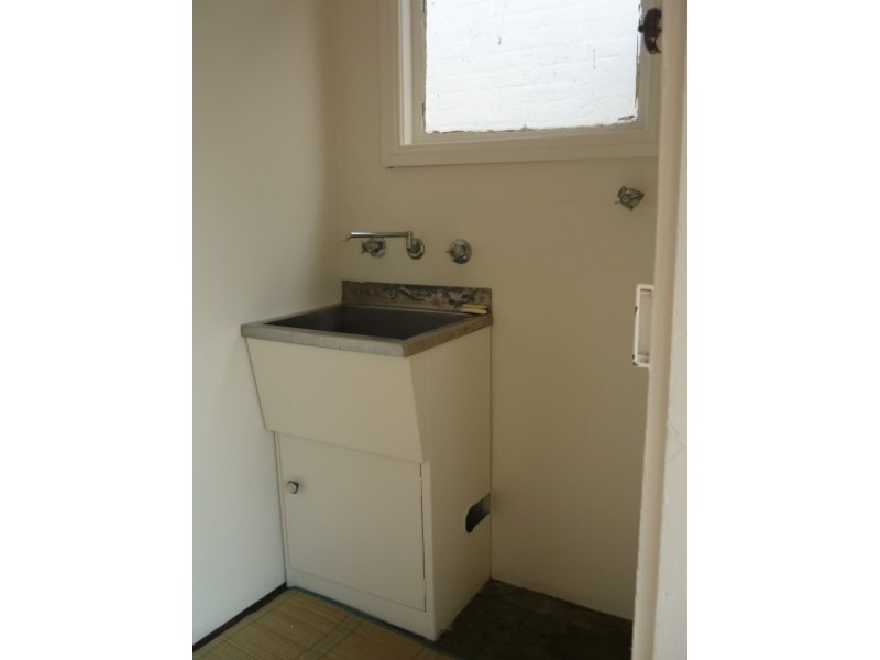 16 Barnsbury Grove, Marrickville NSW 2204