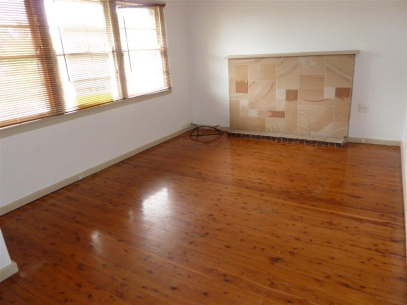 4 Ferrier Parade, Clemton Park NSW 2206