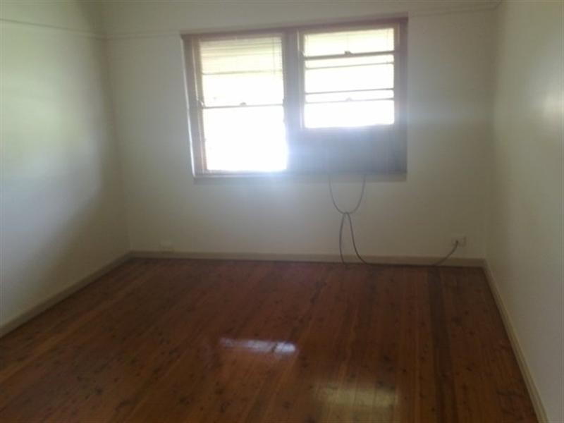 4 Ferrier Parade, Clemton Park NSW 2206