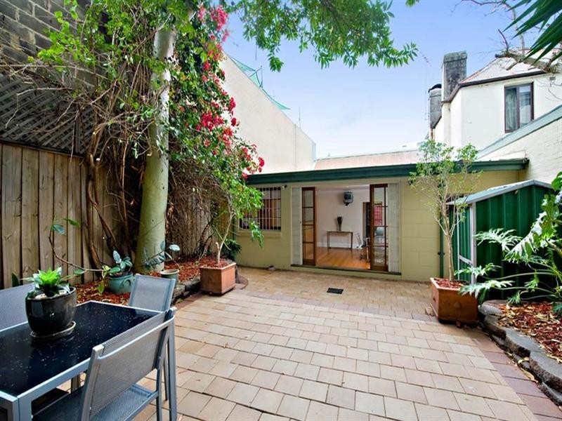 13 Briggs Street, Camperdown NSW 2050