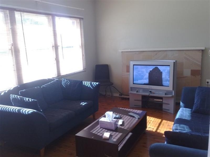 4 Ferrier Parade, Earlwood NSW 2206