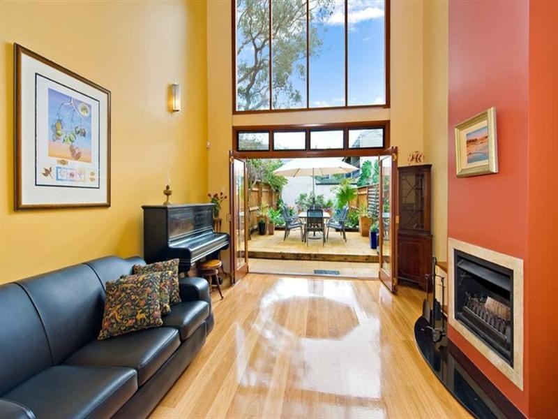 172 Wyndham Road, Alexandria NSW 2015