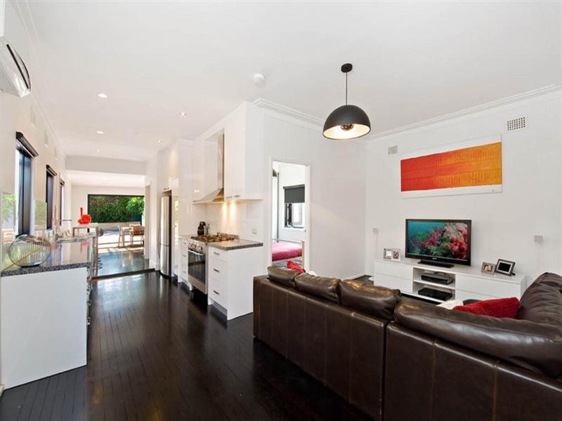 35 Alfred Street, St Peters NSW 2044