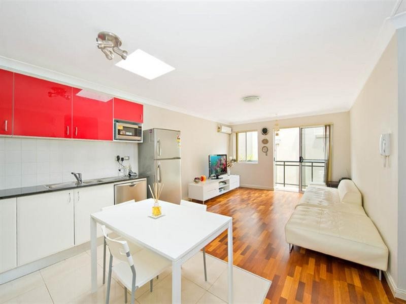 28/176-180 Salisbury Road, Camperdown NSW 2050